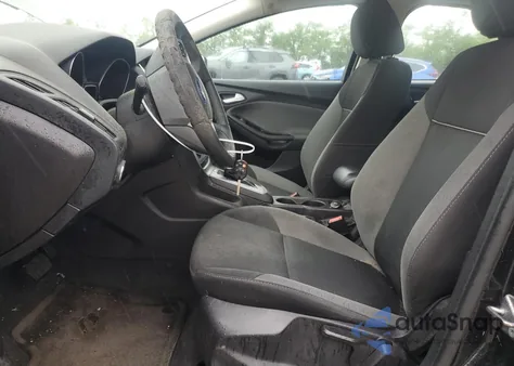 2014 Ford Focus Se z USA, uszkodzony, nr VIN 1FADP3F20EL445583